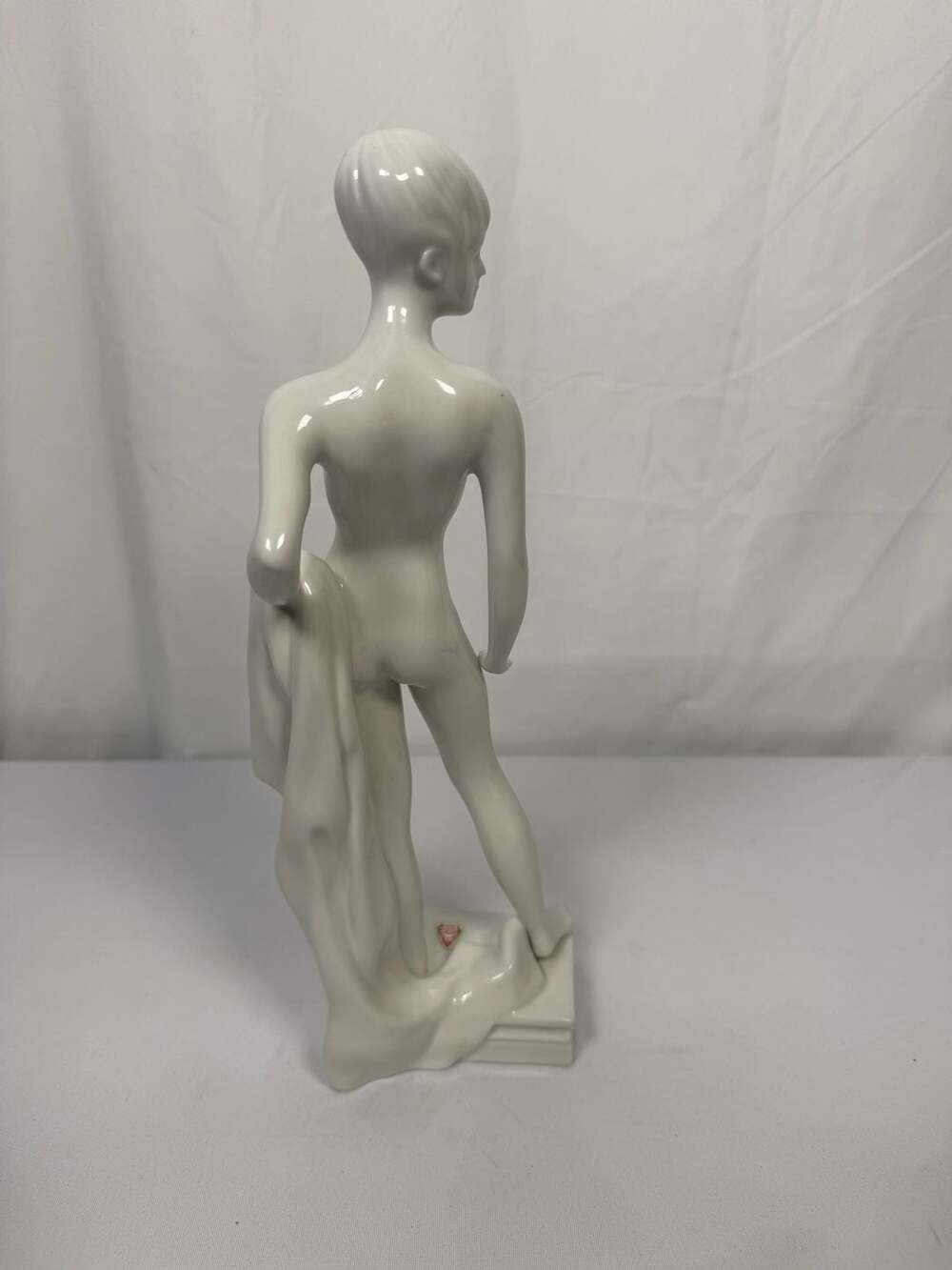 Royal Dux Bohemia Porcelain Nude Woman Figurine Standing - Picture 2 of 5